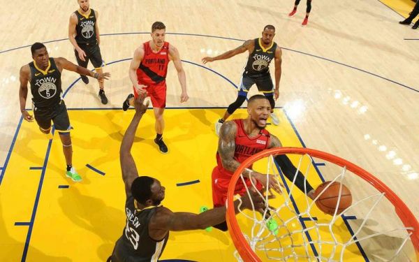 nba勇士vs开拓者_nba西部对决_勇士开拓者交锋