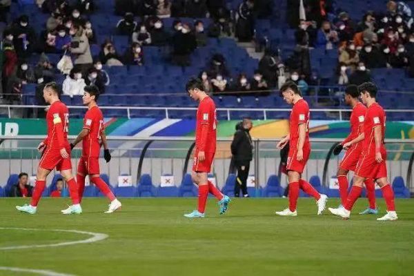 中国VS日本足球直播视频_中国日本足球对战直播_中日足球直播精彩瞬间