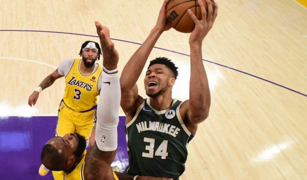 nba录像湖人vs雄鹿_nba录像湖人vs雄鹿直播_nba录像湖人vs雄鹿录像回放