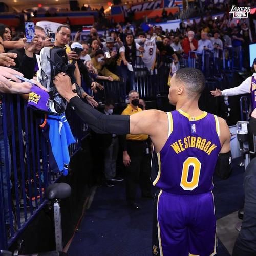 nba湖人vs雷霆_nba湖人vs雷霆直播_nba湖人vs雷霆录像回放