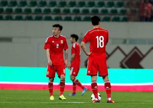 国足对伊拉克_国足对伊拉克直播_国足对伊拉克录像回放