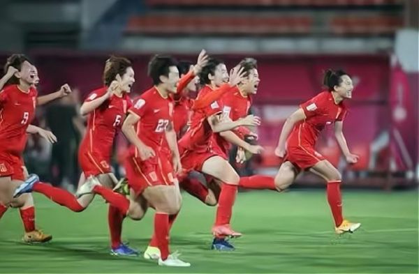 女足球赛直播_女足球赛直播直播_女足球赛直播录像回放