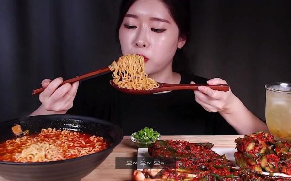 辛奇_辛奇直播_辛奇录像回放