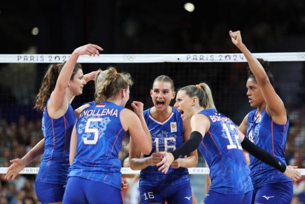 土耳其与荷兰排球比赛_土耳其与荷兰排球比赛直播_土耳其与荷兰排球比赛录像回放