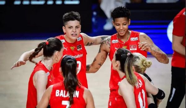 土耳其排球4号球员是谁_土耳其排球4号球员是谁直播_土耳其排球4号球员是谁录像回放