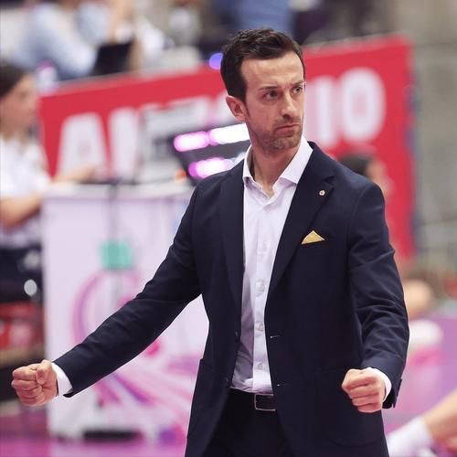 土耳其排球教练服_土耳其排球教练服直播_土耳其排球教练服