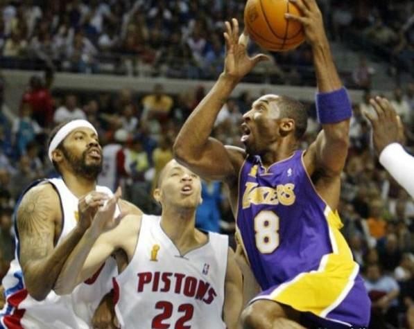 2004年圣诞大战湖人热火（2004nba圣诞大战录像）