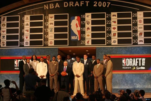 2016年nba选秀虎扑（2016年nba选秀顺位）