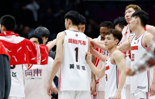 cba直播视频今天晚上广东对北京（cba今晚广东对北京比分是多少）