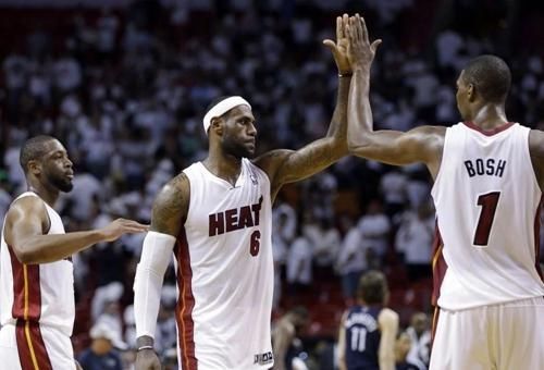 nba总决赛小牛vs热火（热火对小牛总决赛第一场全场录像cctv5）