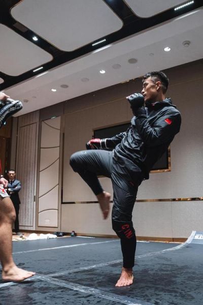 ufc中国选手（ufc中国选手比赛）