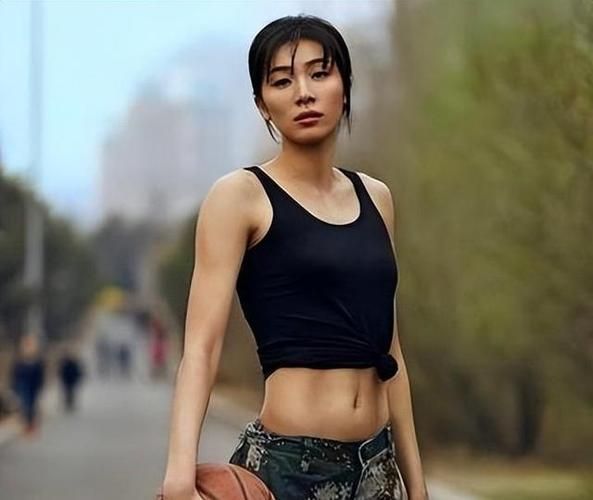 中国女篮赵爽个人资料（中国女篮十大美女赵爽）
