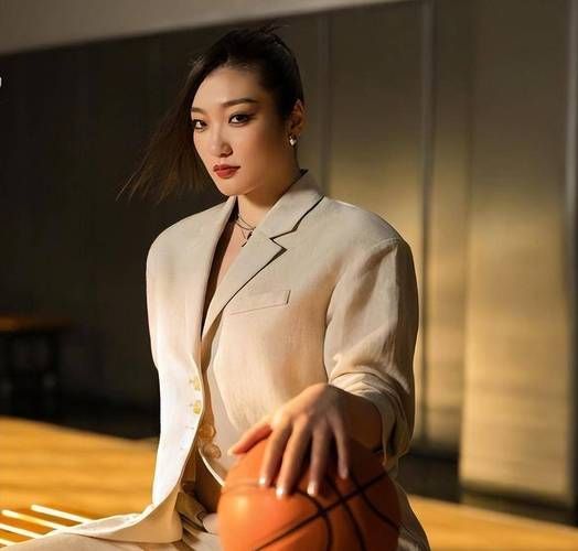 中国女篮队员李梦（中国女篮队员李梦的男朋友）