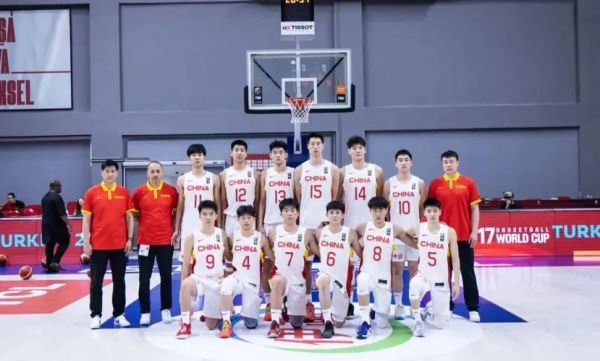中国男篮vs法国录像（男篮中国对法国）