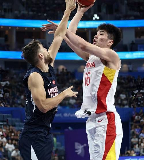 中国男篮对澳大利亚男篮（中国男篮对澳大利亚男篮录像回放）