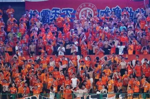 中超俱乐部解散退出（中超队解散）