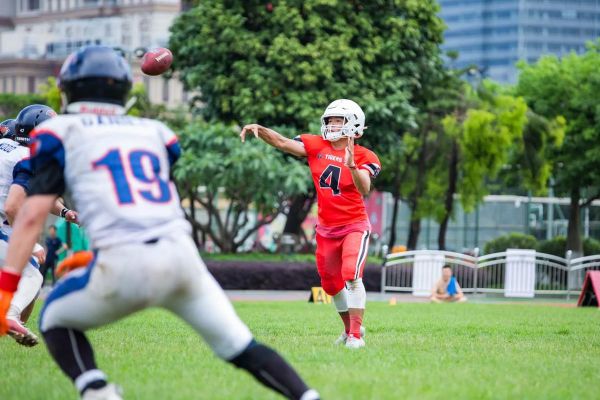 橄榄球比赛视频全场（橄榄球比赛视频回放）