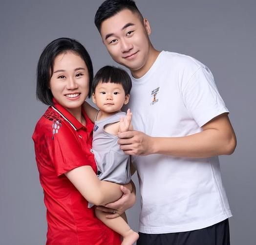 洪炜打张楠（洪炜老婆）