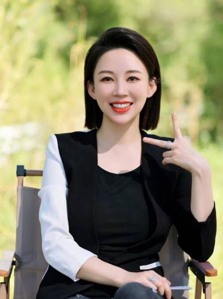 潘晓婷世界排名第几位（潘晓婷是谁开的包）