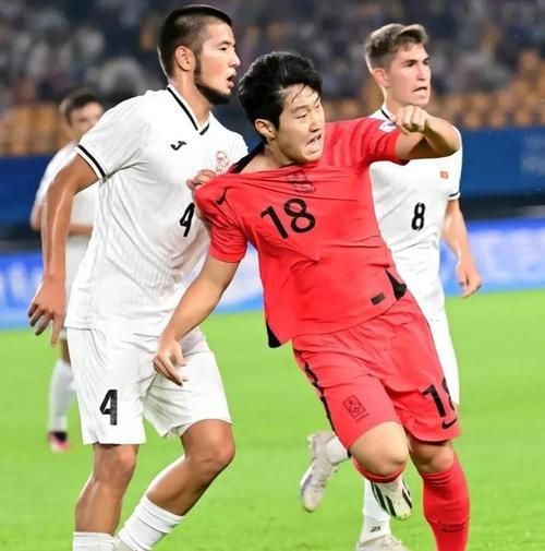足球中国对韩国直播，中国对韩国男足直播