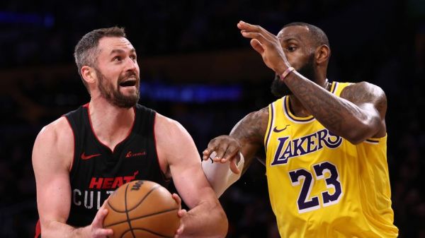 2012湖人vs热火，2012nba湖人vs热火