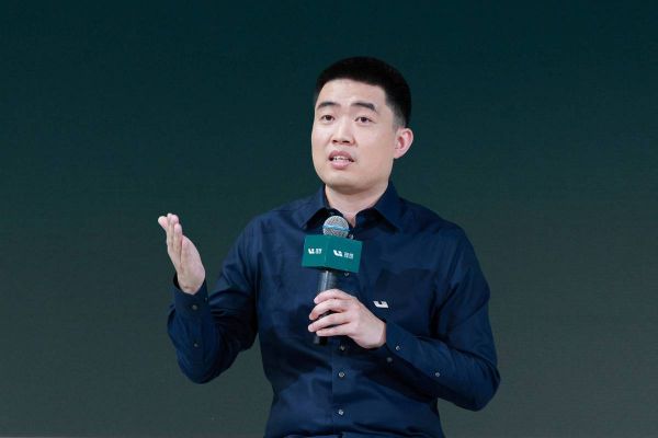 新疆电视台直播，新疆电视台直播民生主持人李想