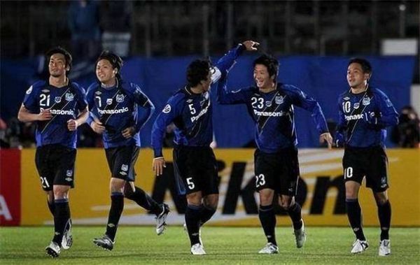广岛三箭vs横滨fc，广岛三箭vs横滨fc结果