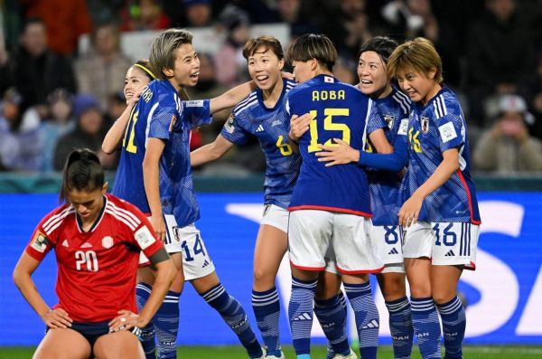 日本女足4-0大胜加拿大，日本女足4-0大胜加拿大比赛