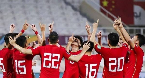 东亚杯中国vs韩国，东亚杯中国3比0韩国媒体评论