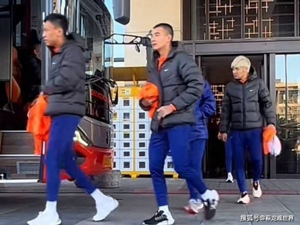 于大宝背影，于大宝状态