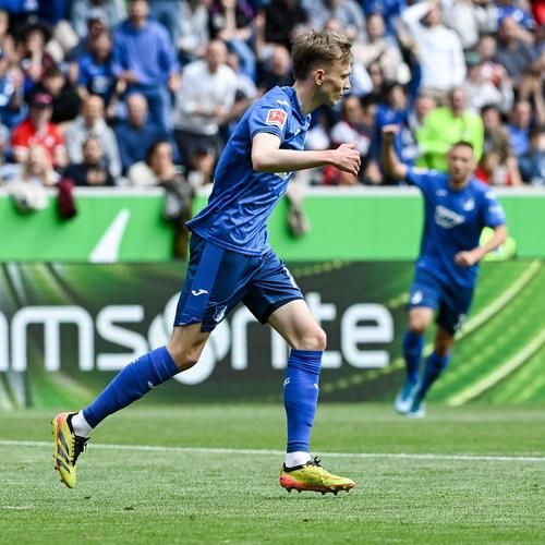 拜仁4-0霍芬海姆，拜仁4-0霍芬海姆 格纳布里破门