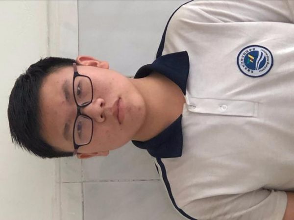 李佳兴，李佳兴签名