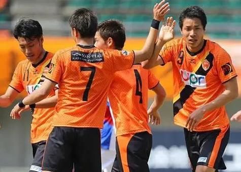 福冈黄蜂vs冈山绿雉，福冈黄蜂[+1]vs川崎前锋