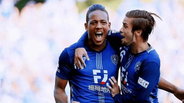 福冈黄蜂，福冈黄蜂将以2-0战胜京都