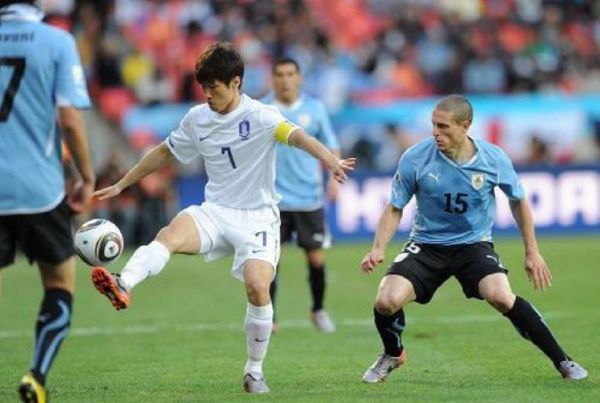 韩国乌拉圭世界杯，乌拉圭世界杯小组赛
