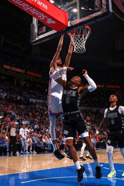 2012年雷霆vs马刺g5，2012nba雷霆vs马刺