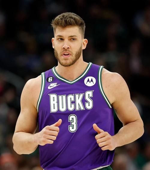 nba伦纳德最新消息，nba伦纳德图片高清