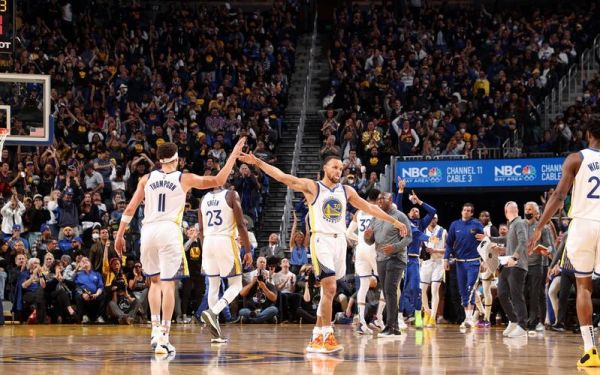 nba勇士vs灰熊，勇士vs灰熊g6