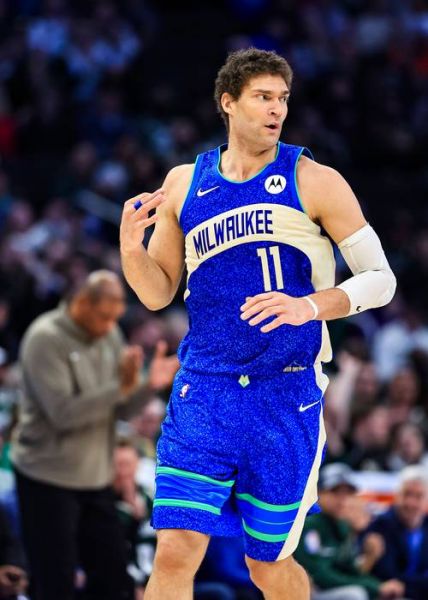 nba篮网vs雄鹿g5，NBA篮网vs雄鹿G4腾讯