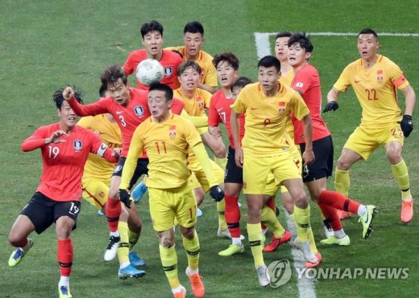 东亚杯中国队对韩国队，东亚杯中韩足球比赛结果