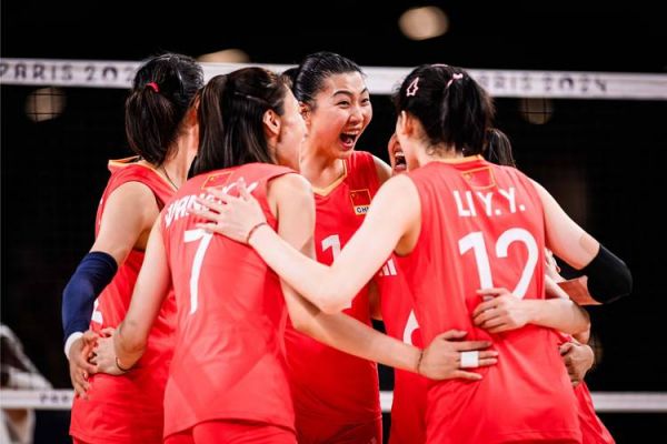 中国女排新闻，中国女排新闻联播视频