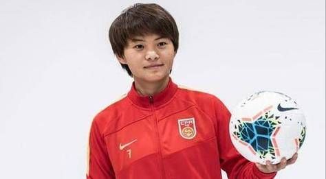 中国女足王霜，中国女足王霜简介