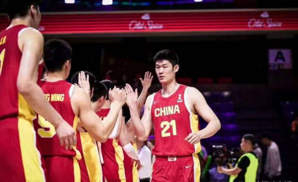 中国男篮大胜日本直播，中国男篮vs日本现场直播