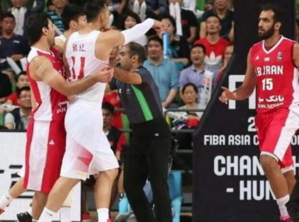 中国男篮打架事件盘点，中国男蓝打架视频