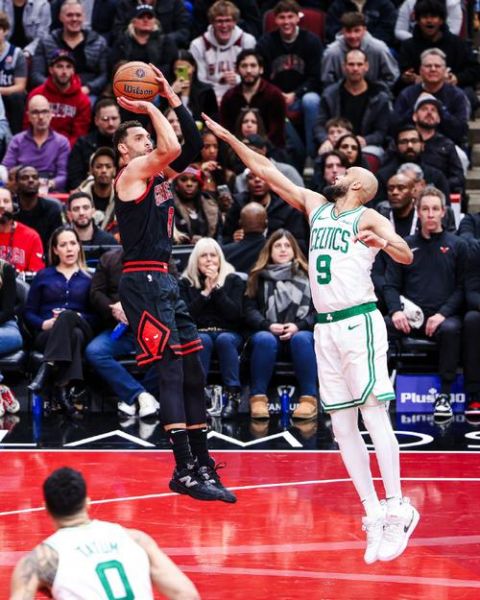 凯尔特人vs公牛7加时，凯尔特人对公牛上半场朗多变身