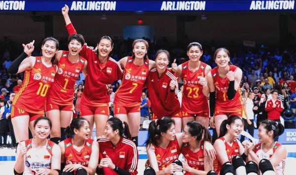 女排vs美国直播回放，女排对美国女排直播