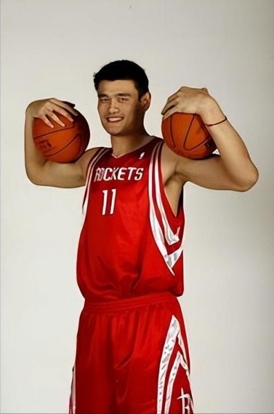 姚明生涯10佳球，姚明生涯50佳球