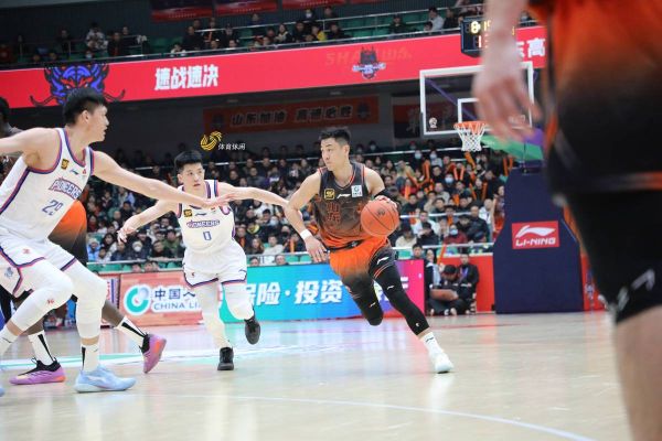 山东男篮直播，山东高速男篮直播在哪里看