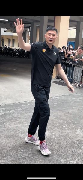 广东宏远俱乐部，广东宏远俱乐部地址在哪里