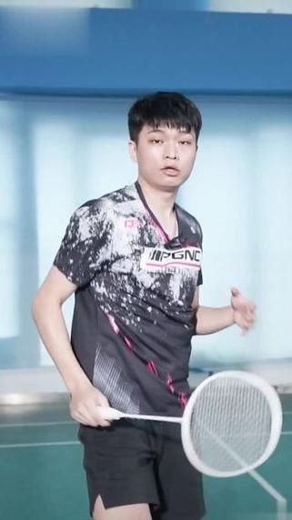 杨晨羽毛球，杨晨羽毛球个人简历
